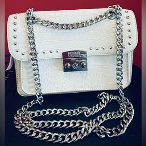“BADGLEY MISCHKA” White Croc-Embossed Shoulder/Crossbody Bag.